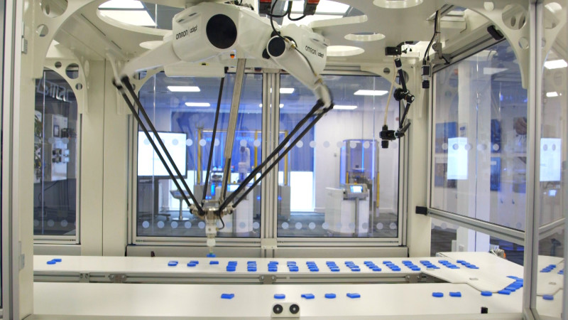New Innovation Lab from Omron Proactively Demonstrates the Benefits of Robots in Manufacturing